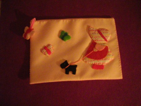 bolsa com feicho em feltro